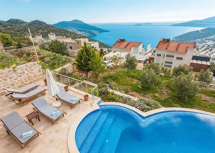 Villa 4 Bedroom Luxury In With Great Sea Views