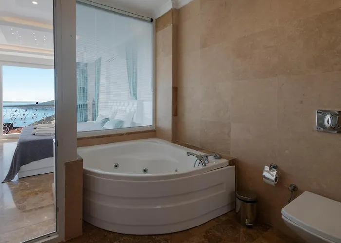 4 Bedroom Luxury In With Great Sea Views * Kalkan