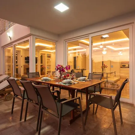 Villa 4 Bedroom Luxury In With Great Sea Views Kalkan