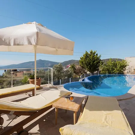 Villa 4 Bedroom Luxury In With Great Sea Views